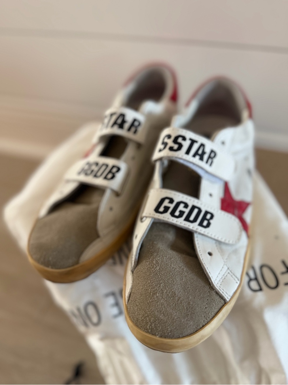 Golden Goose Deluxe Brand Old School Lace-Up Sneakers - Picture 2 of 7